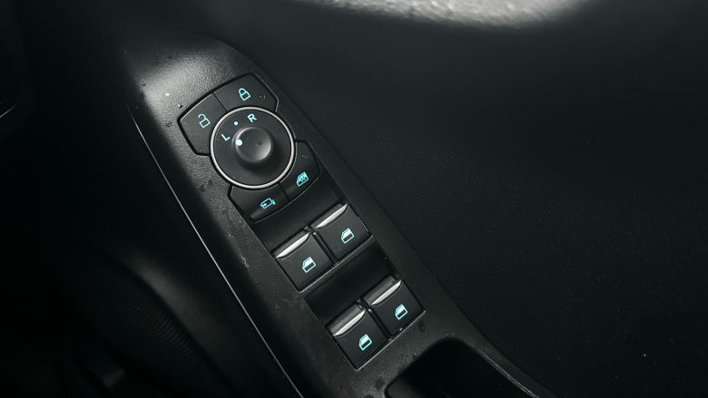 Ford Puma 1.0 EcoBoost Hybrid mHEV ST-Line 5dr Petrol Hatchback